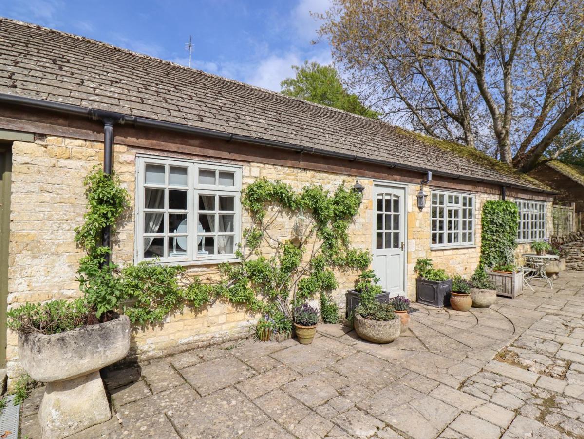 バートン・オン・ザ・ウォーター Foxhill Farm Barnヴィラ エクステリア 写真