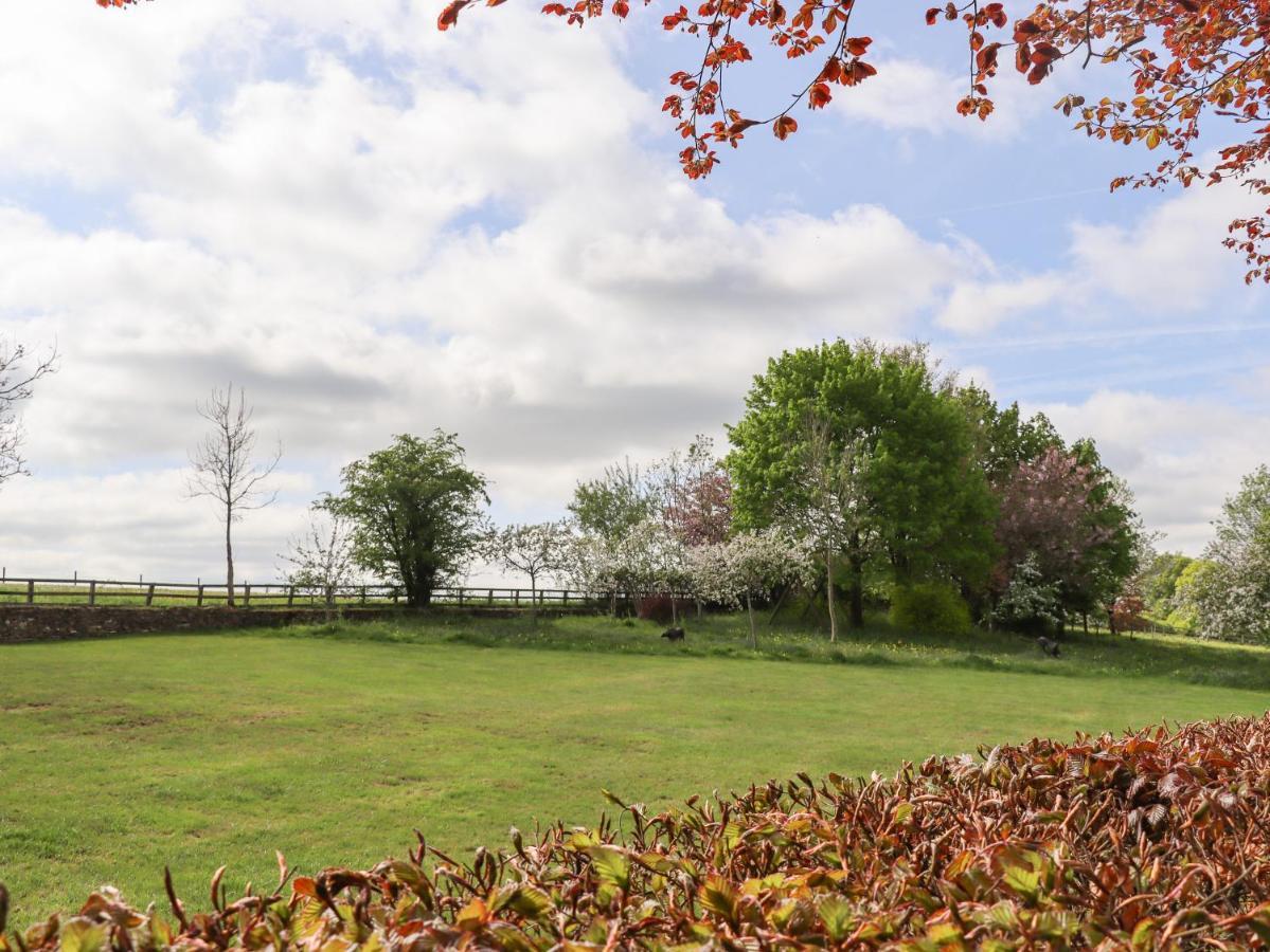 バートン・オン・ザ・ウォーター Foxhill Farm Barnヴィラ エクステリア 写真