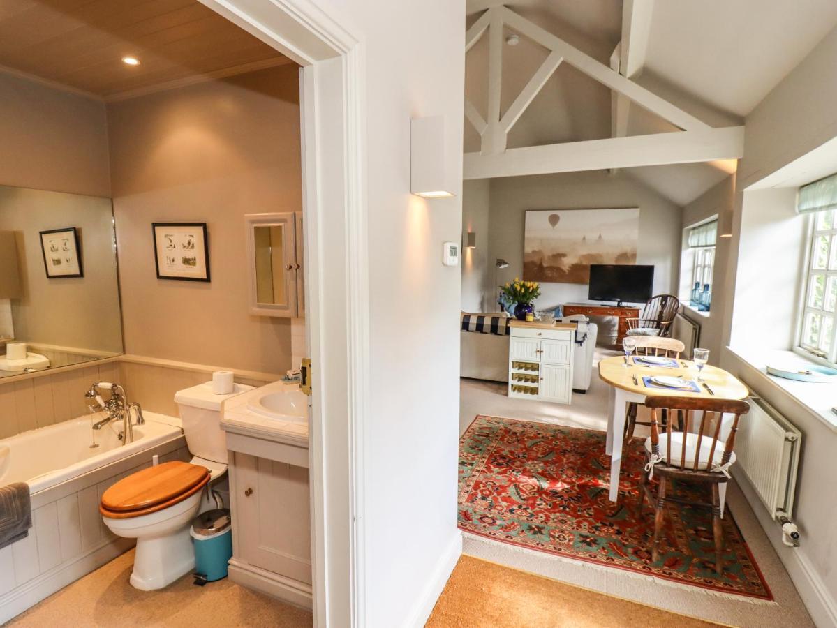 バートン・オン・ザ・ウォーター Foxhill Farm Barnヴィラ エクステリア 写真