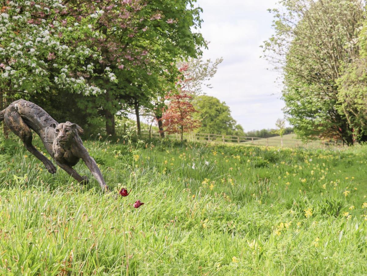 バートン・オン・ザ・ウォーター Foxhill Farm Barnヴィラ エクステリア 写真